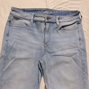 AE Light Wash Super Stretch Skinny Jean